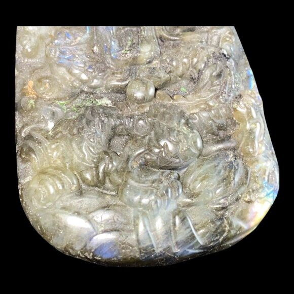 Carved Labradorite Dragon cabochon - Picture 13 of 15